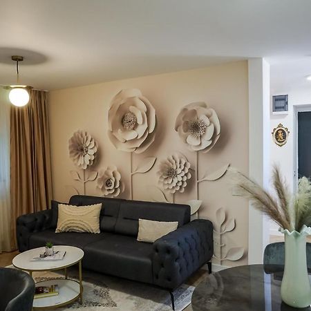The Urban Oasis Apartamento Bucareste Exterior foto