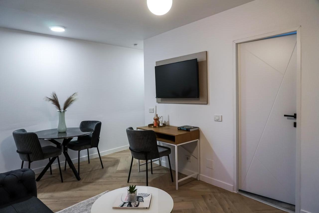The Urban Oasis Apartamento Bucareste Exterior foto